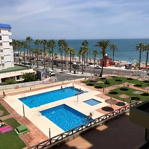  Apartamento Primera Linea De Playa En , Vistas Al Mar, Aloha Playa, Malaga