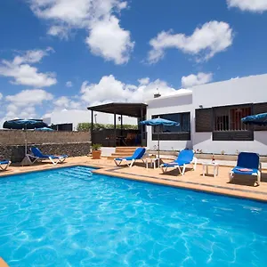 3 Bedroom Venus Jupiter And Neptune With Private Heated Pool Villa Puerto del Carmen (Lanzarote)